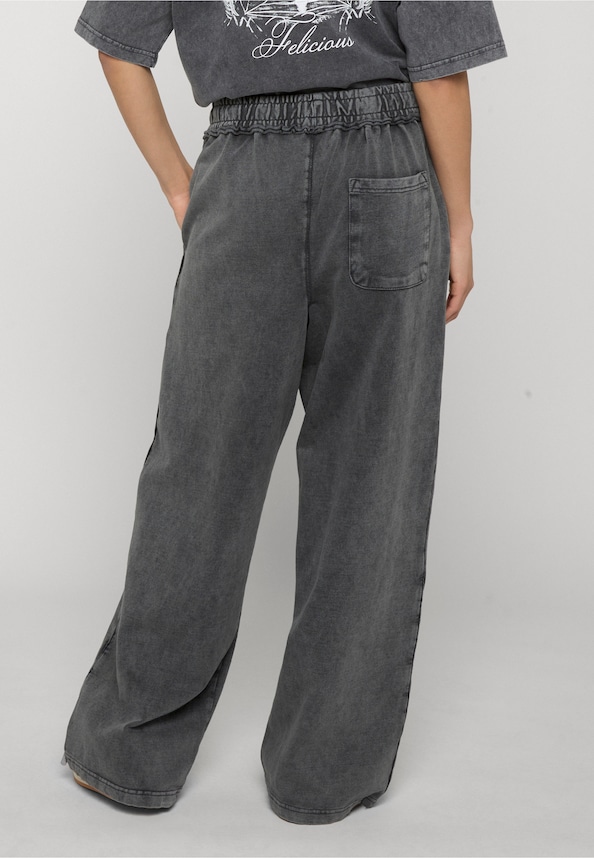 Washed Oversized Sweatpants-1