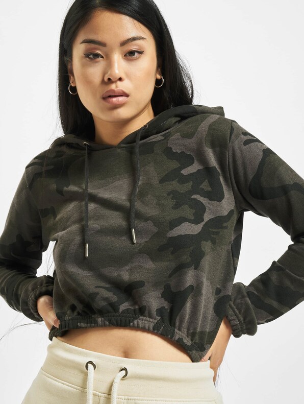 Camo Cropped-0