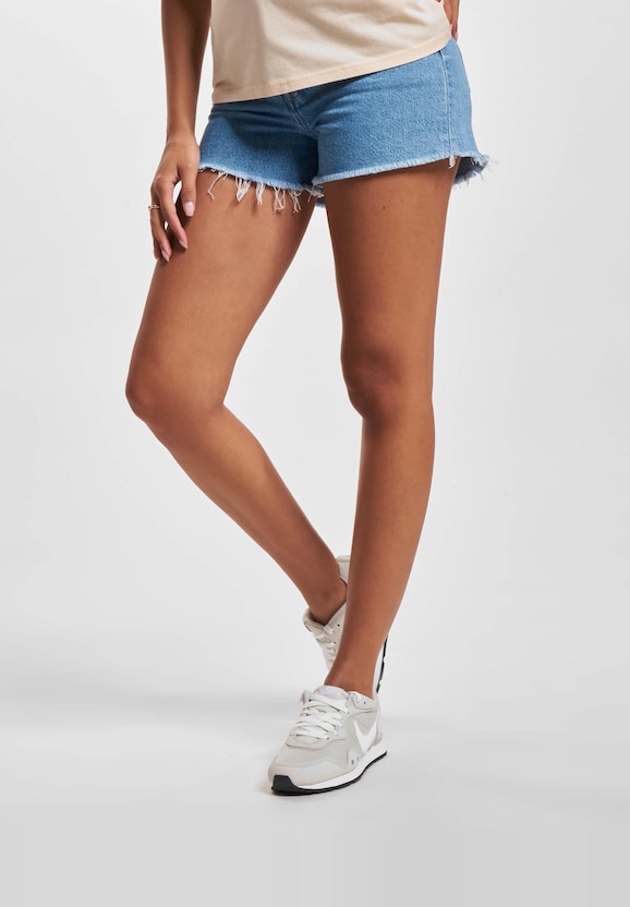 Levis Ribcage Shorts-0