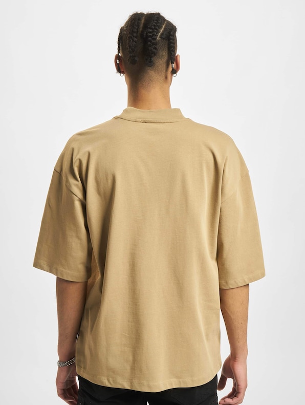 Levi -1