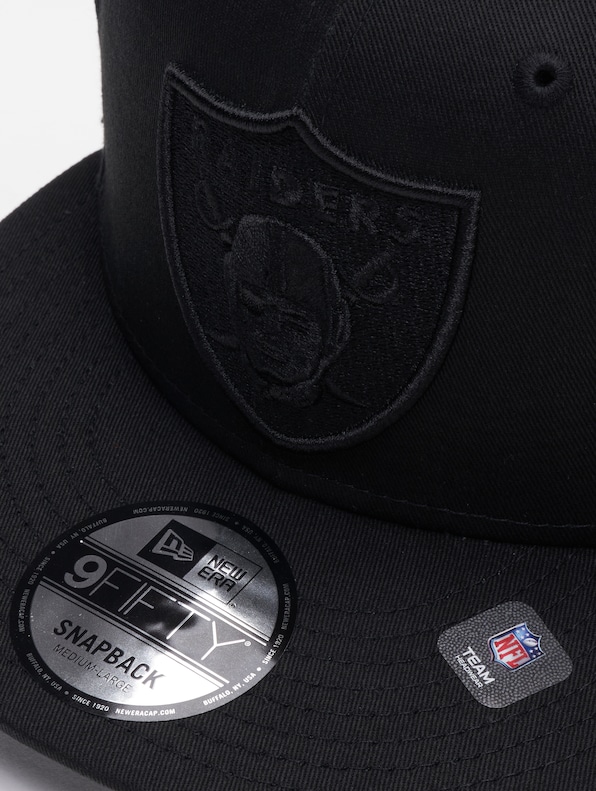 New Era Monochrome 9Fifty Las Vegas Raiders Snapback Caps-4