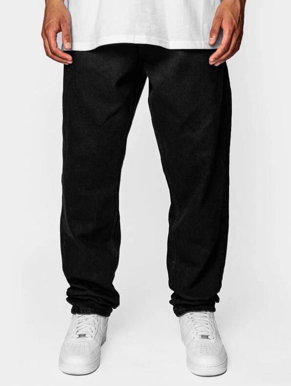 Loose Fit-2