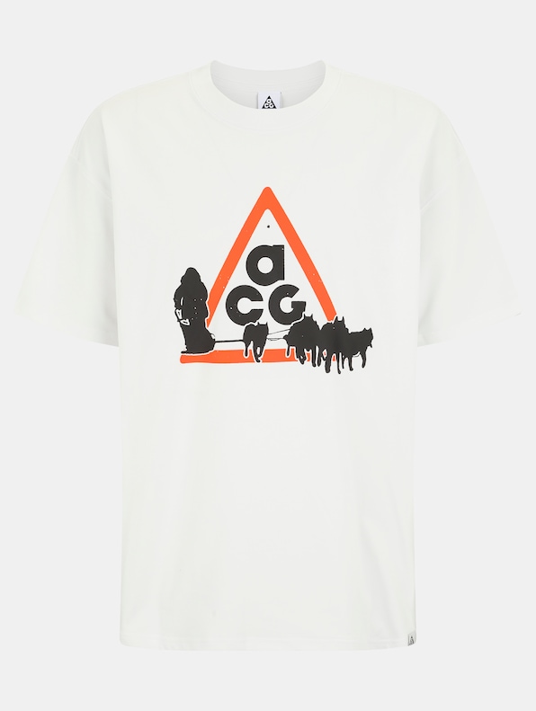 ACG Dri-Fit-3