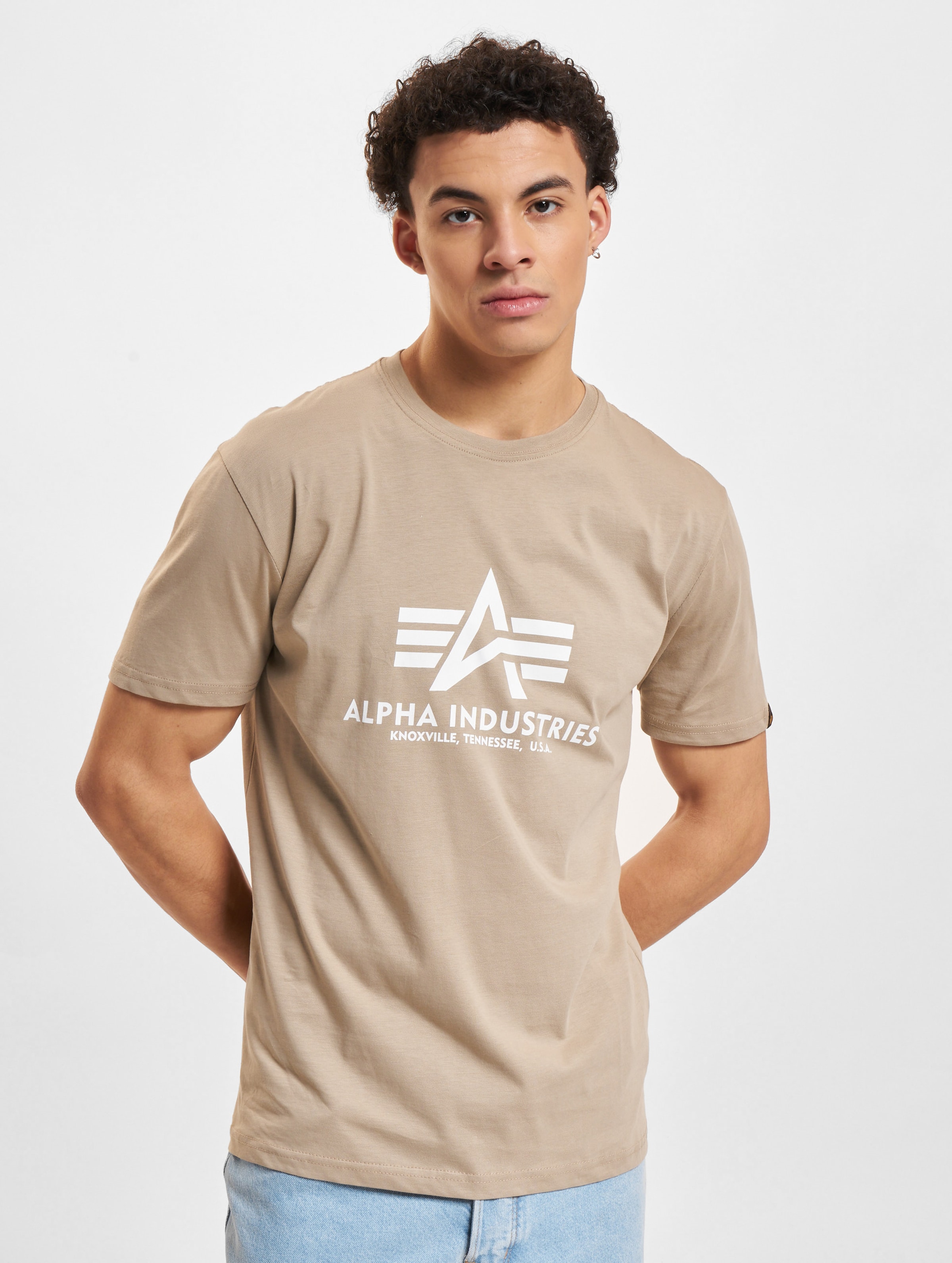 Alpha Industries Basic T-Shirt Mannen op kleur beige, Maat S