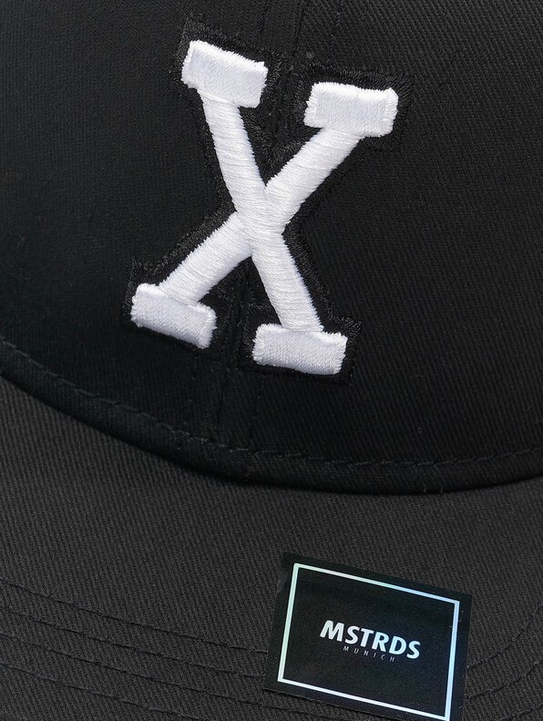 Letter Snapback-4