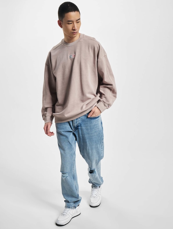 Tommy Jeans Skater Timeless Crew Sweater-5