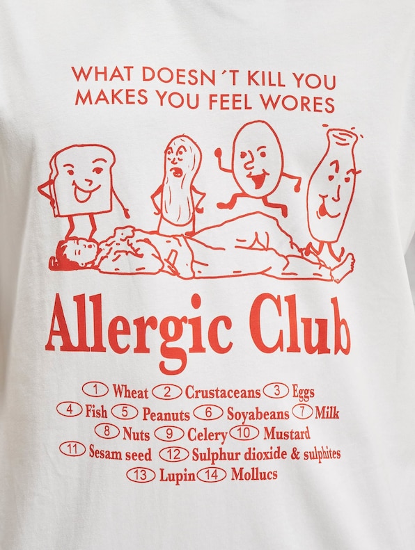 Allergic Club-3
