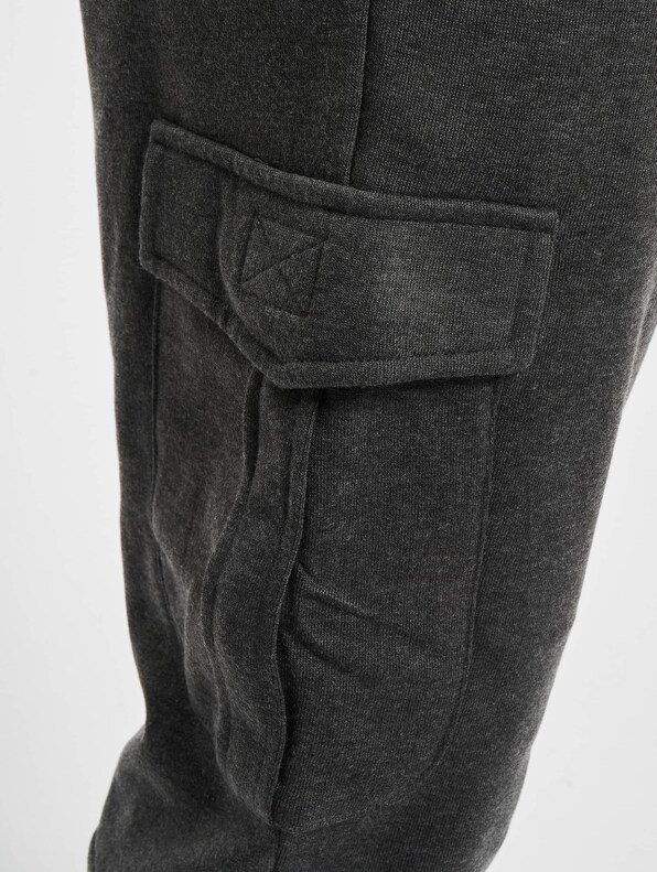 Fitted Cargo Sweatpants-3