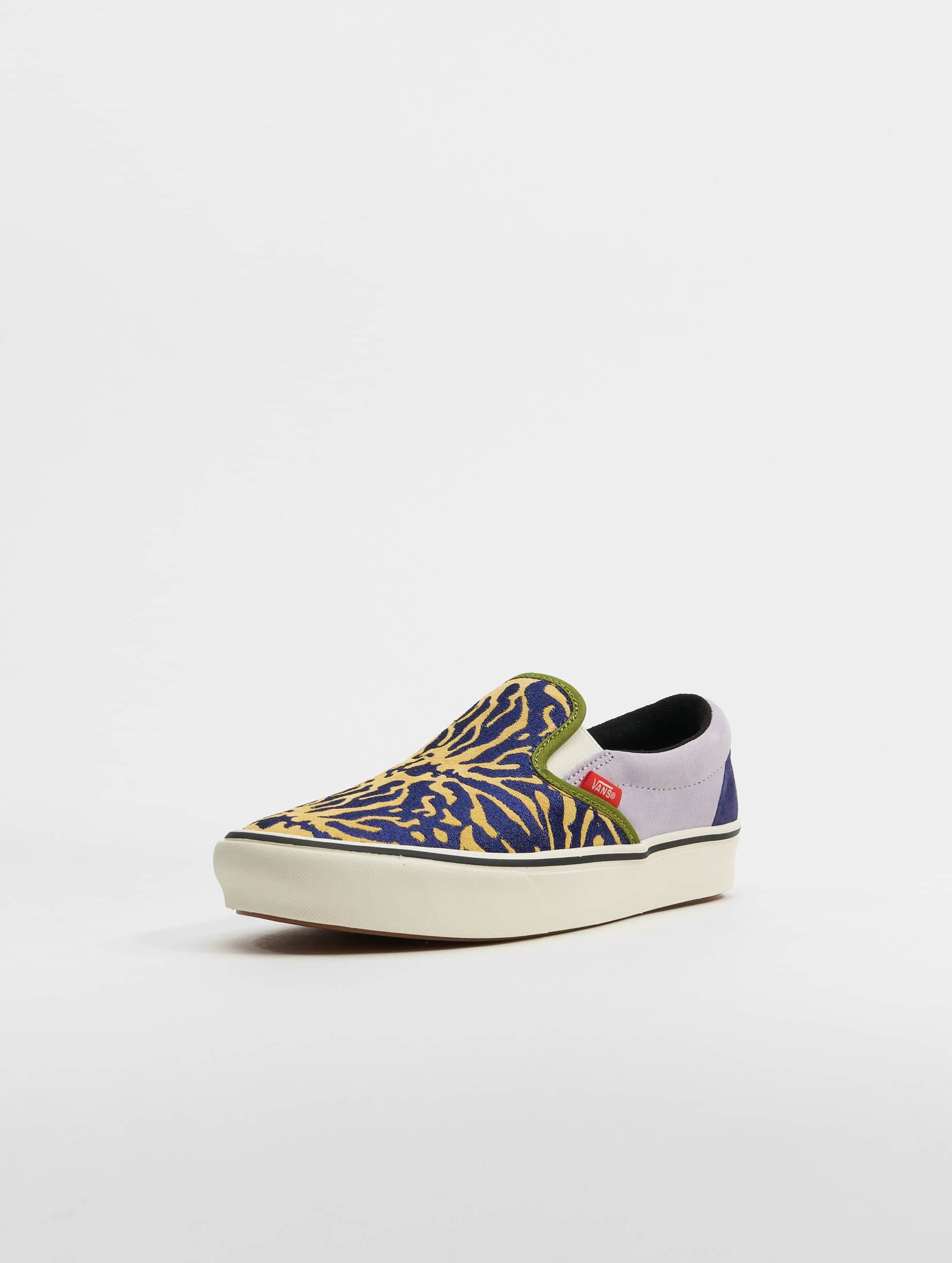 Comfycush slip on on sale vans