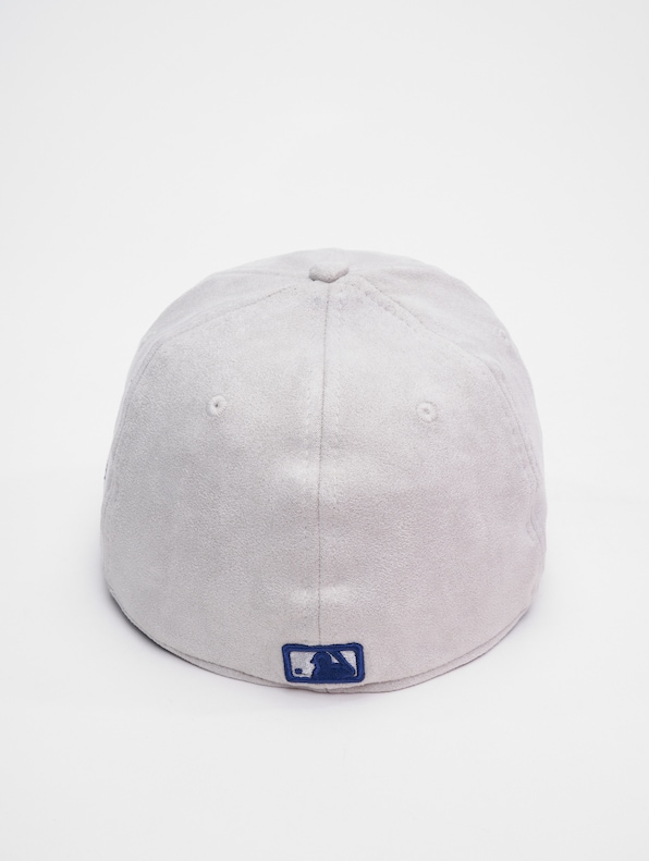 New Era Faux Suede 39Thirty Los Angeles Dodgers Snapback Caps-1