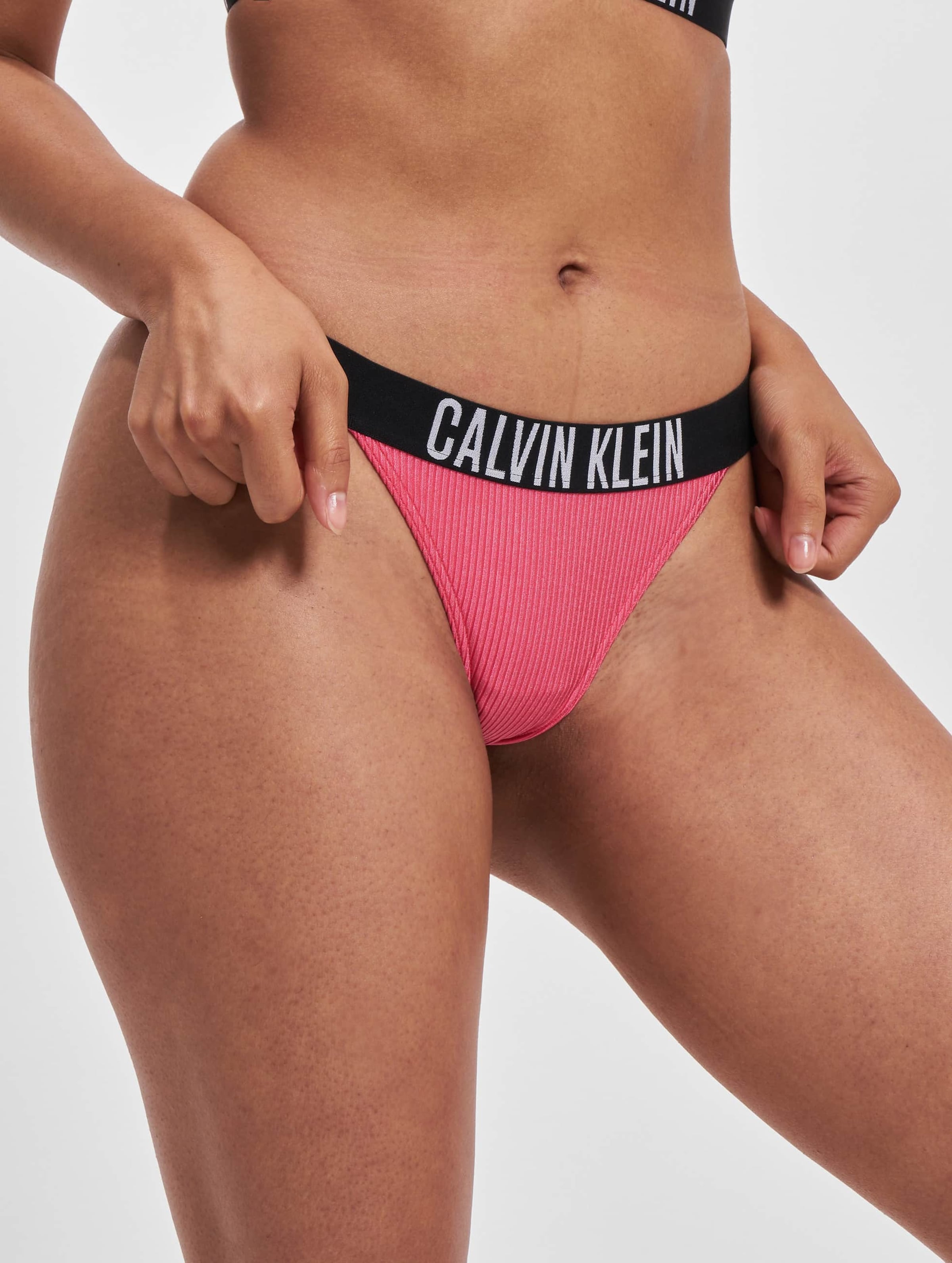 Pink calvin deals klein underwear