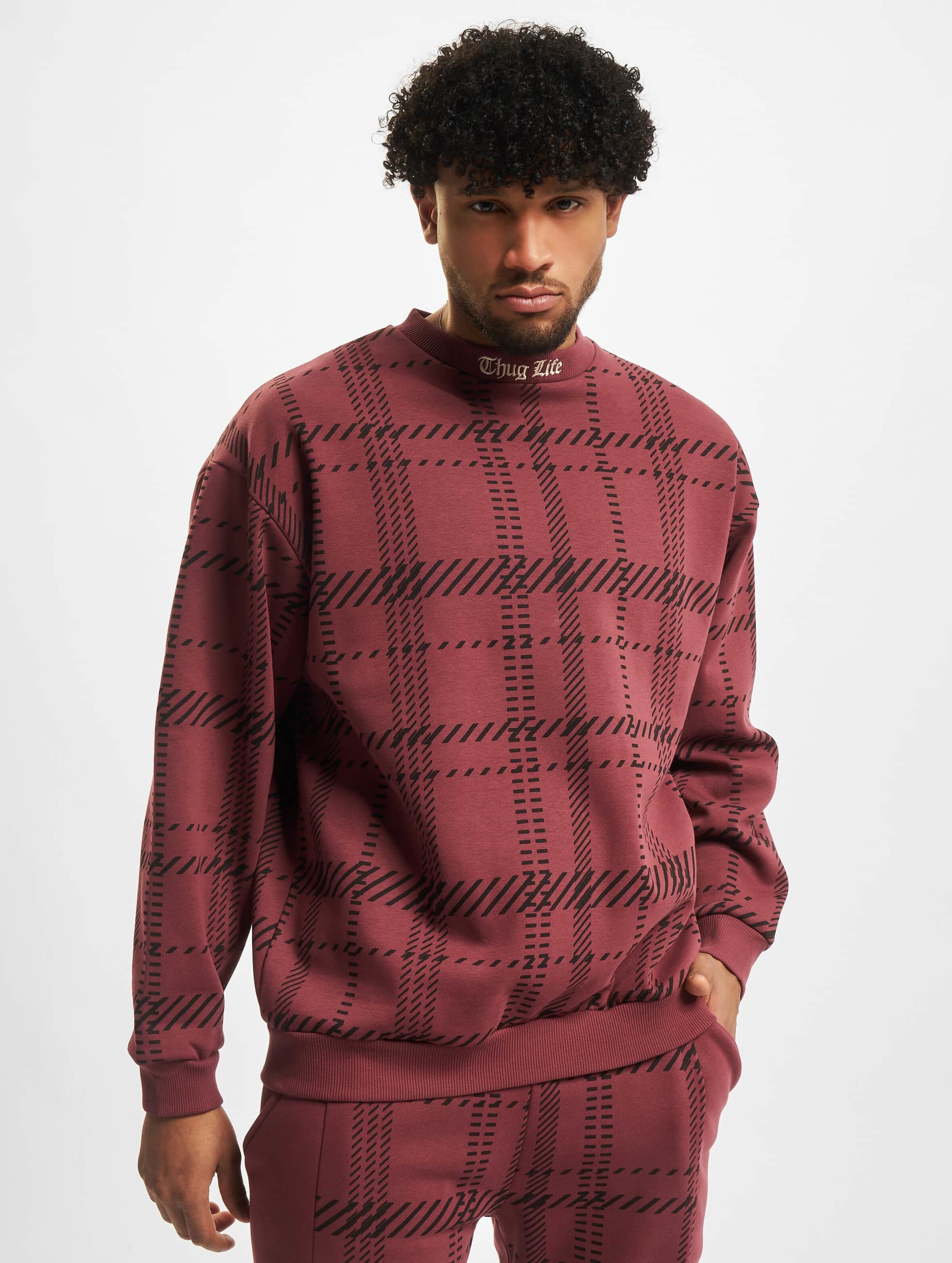 Nikelab plaid hotsell swoosh stripe crew