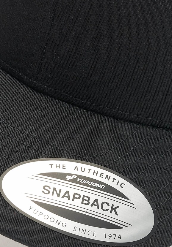 Flexfit Retro Trucker Caps-2