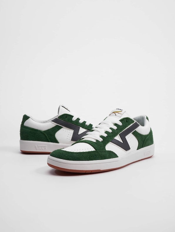 UA Lowland-0