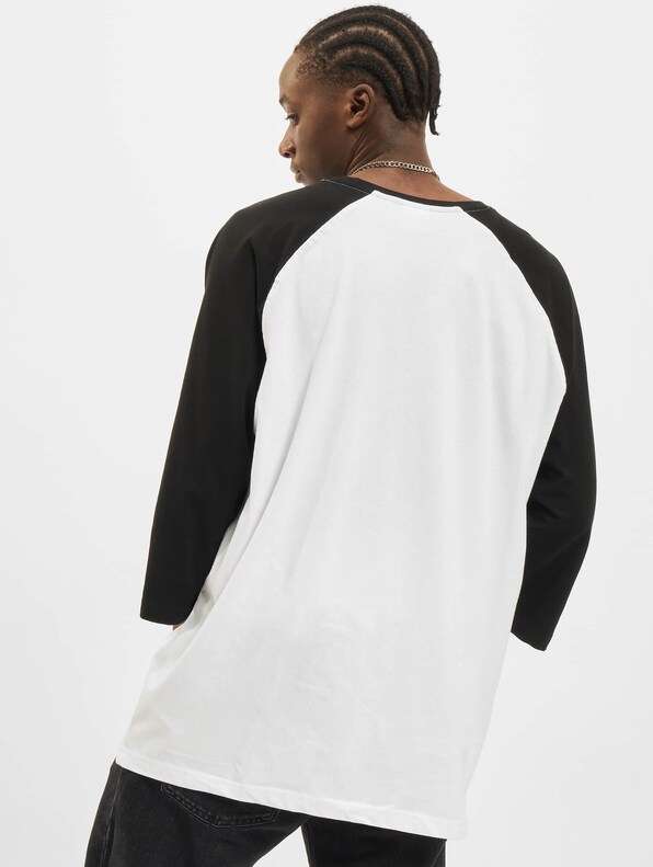 Contrast 3/4 Sleeve Raglan Tee-1