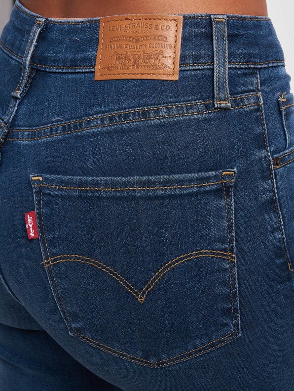 Levis 721 High Rise Skinny Jeans-3