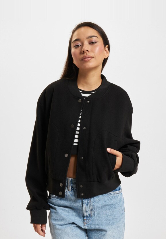 Nancy Life Short-0