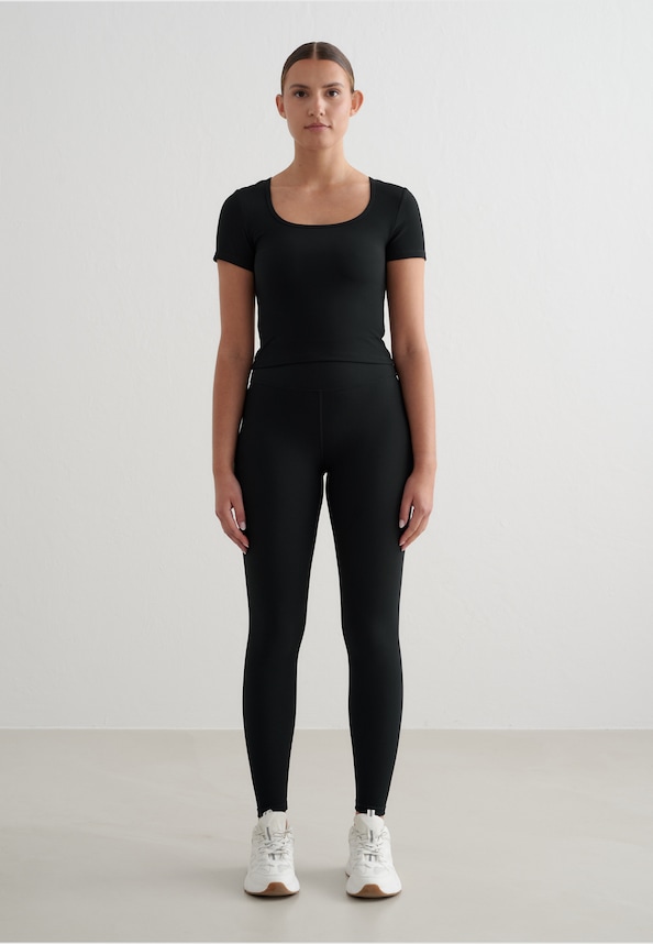 Black Ribbed Performance -2