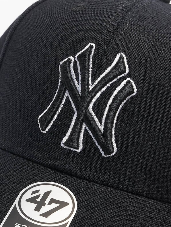 MLB New York Yankees -3