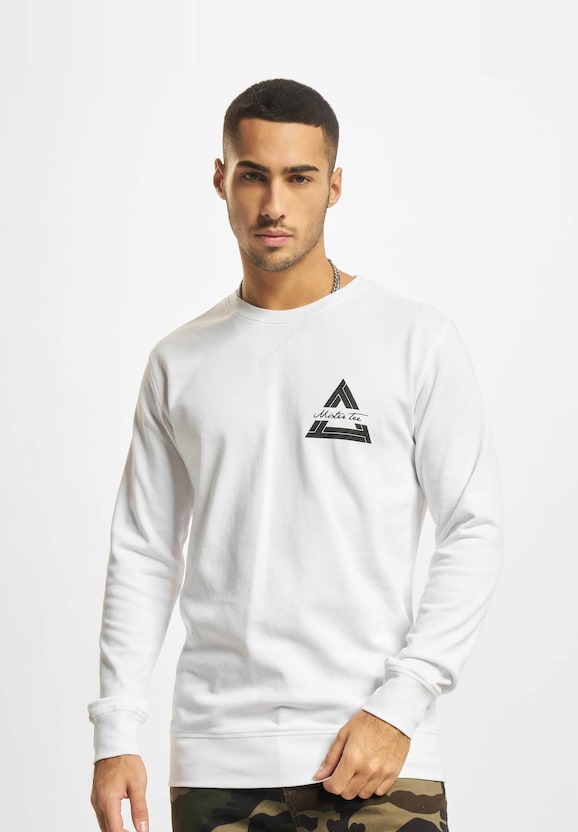 Triangle Neck-1