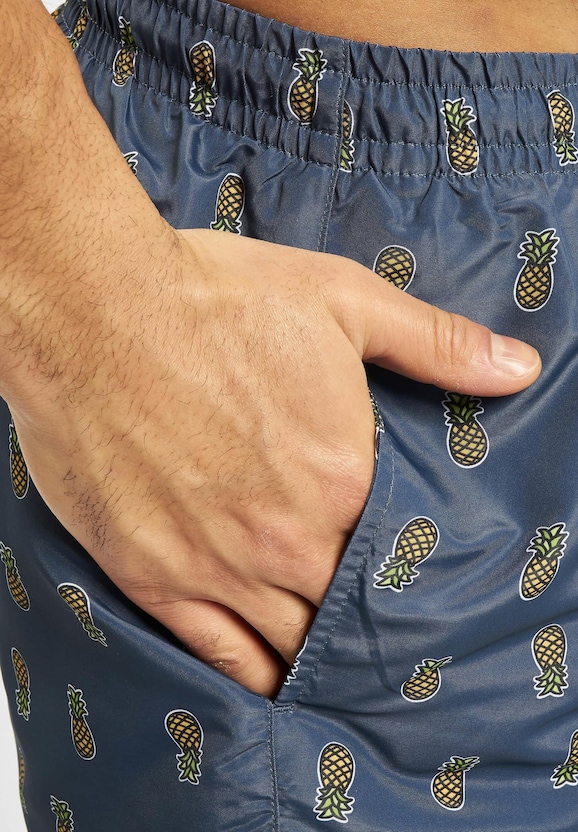 Pineapple-4