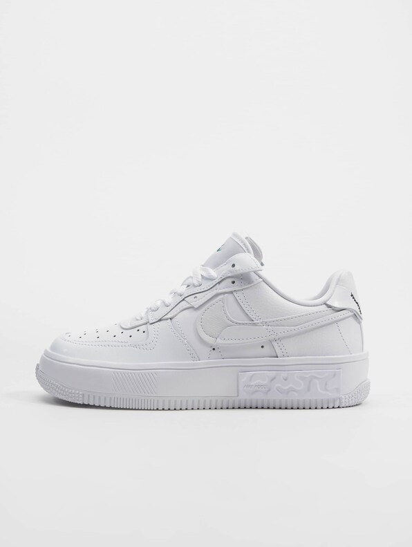 Air Force 1 Low Fontanka Triple Swoosh-1