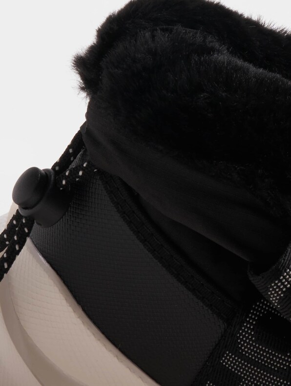 Thermoball Lace Up-8