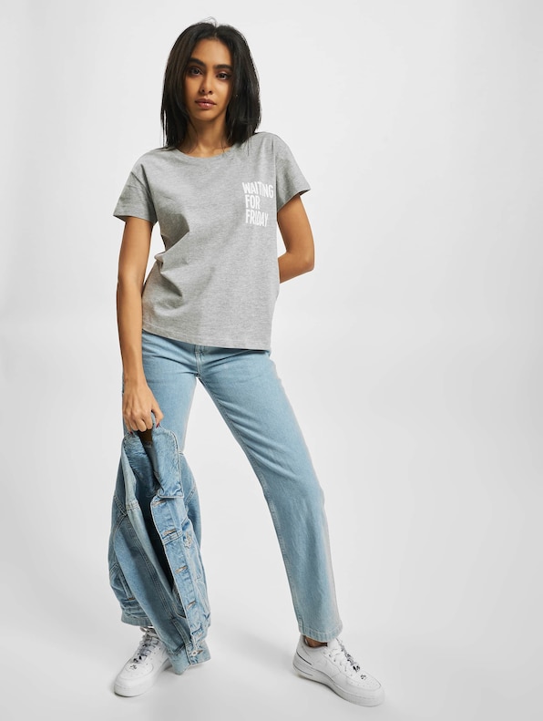 Ladies Waiting For Friday Box Tee-4