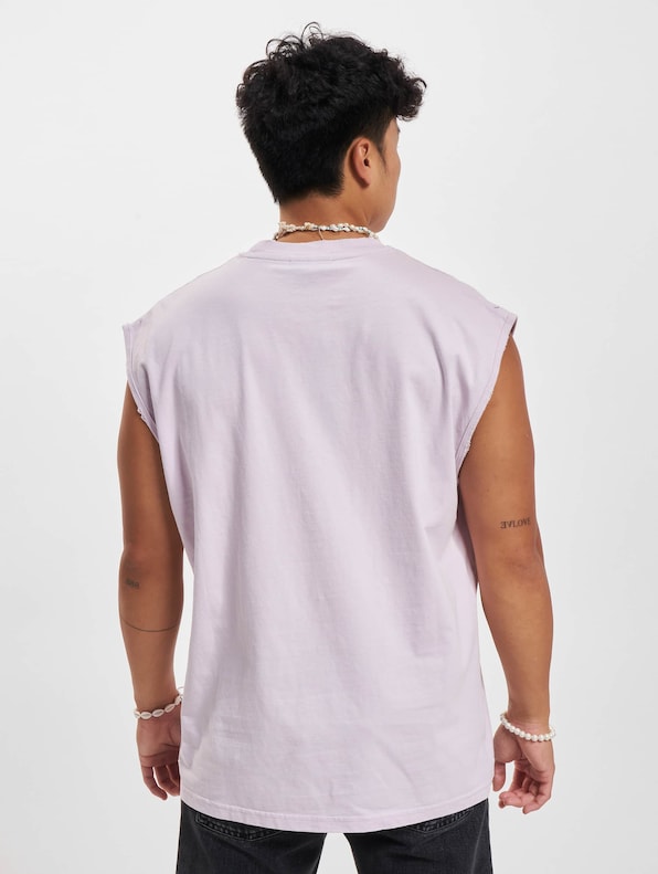 2Y Basic Oversize Sleeveless Shirt-1