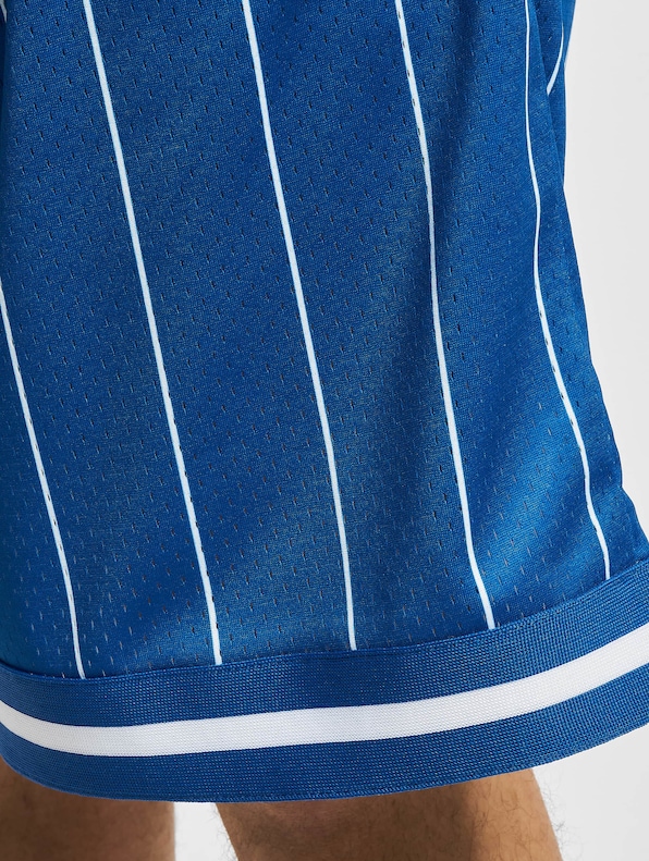 FM232-013-2 FUBU Retro Pinstripe Shorts-5