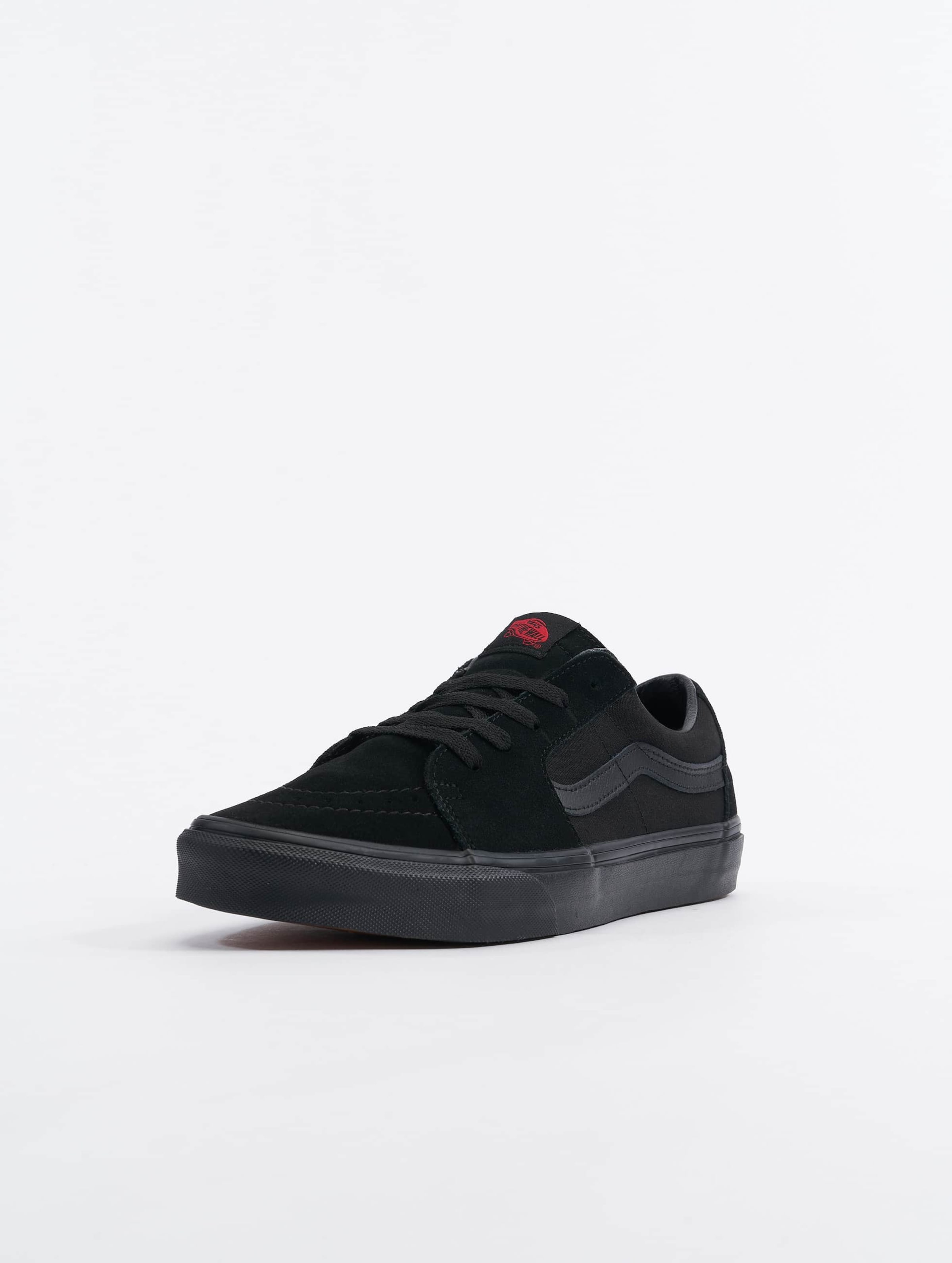 Vans low all clearance black