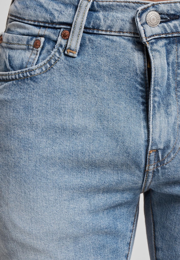 Levis Skinny  Taper Jeans-4