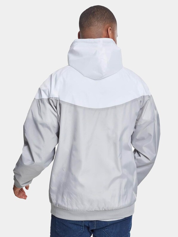 Arrow Windrunner -1