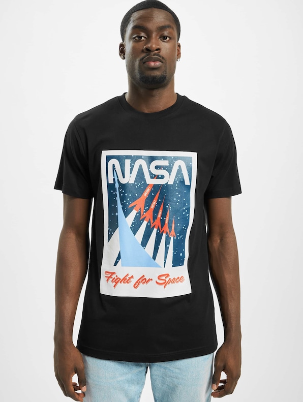 Nasa Fight For Space-2