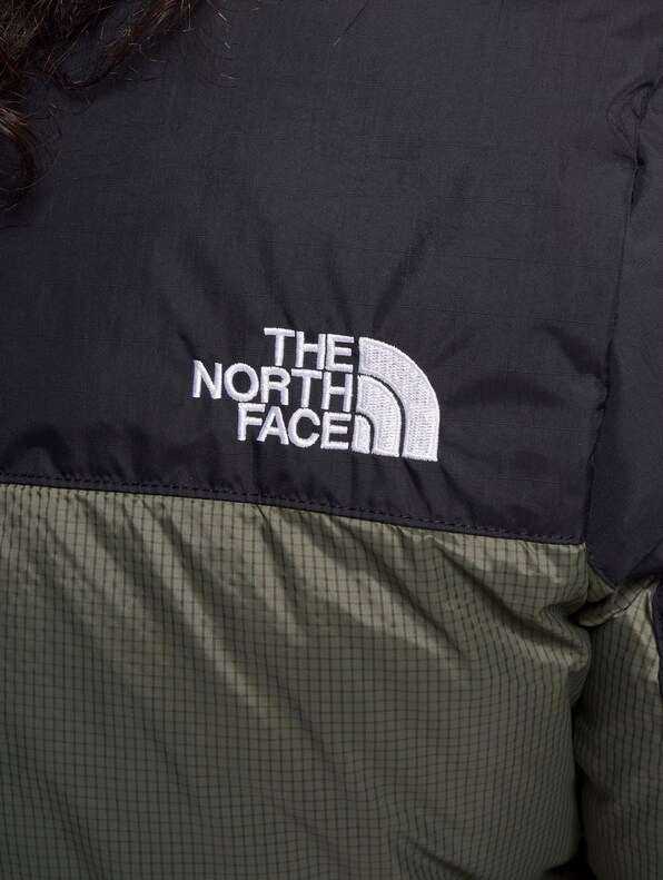 The North Face Diablo Down Winter Jacket-6