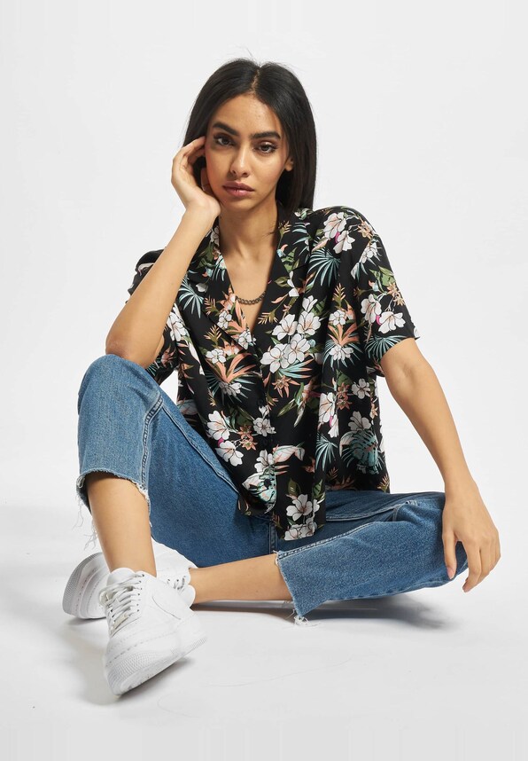 Ladies Viscose Resort-2