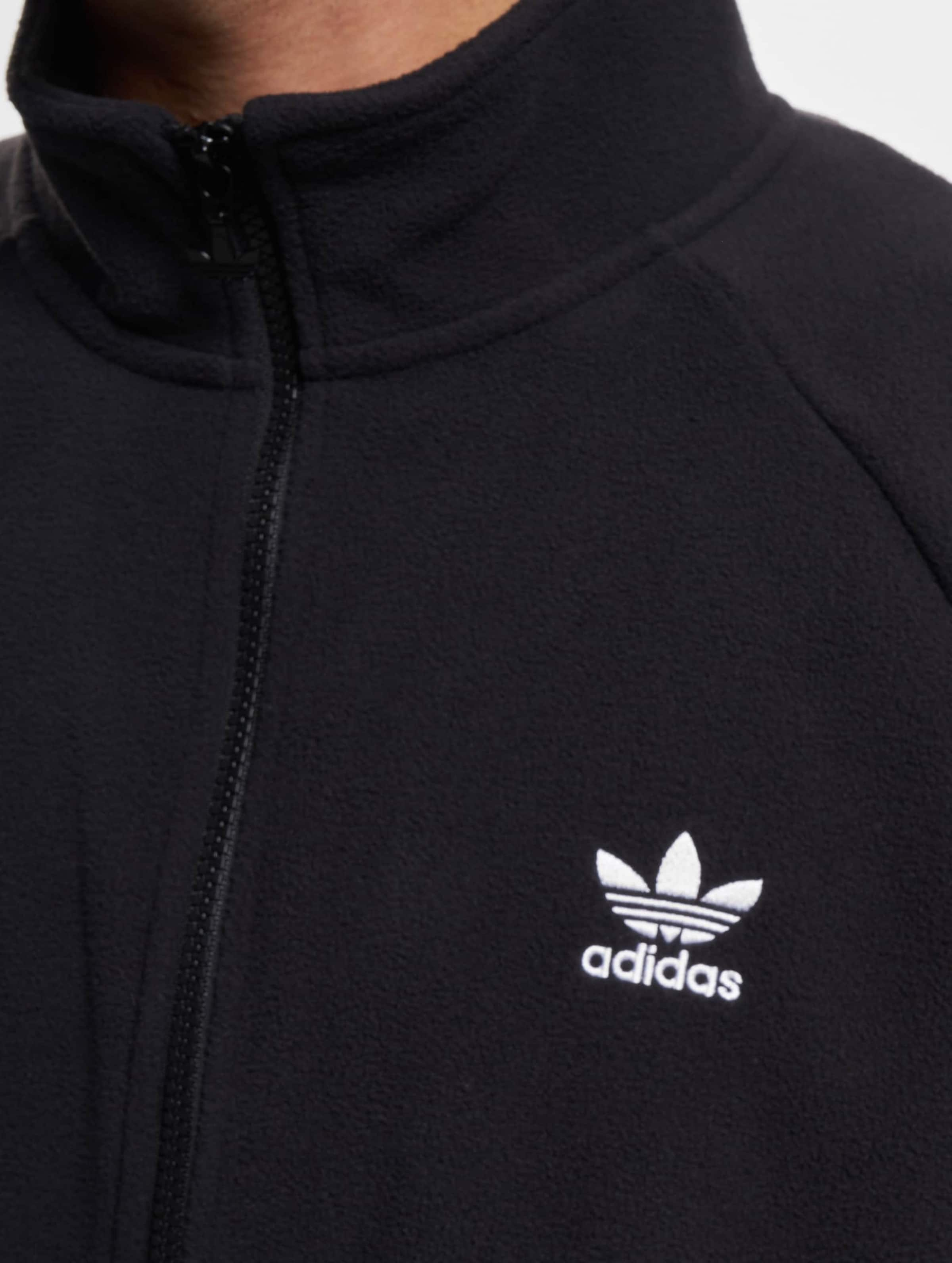 Adidas originals trefoil discount essentials track top