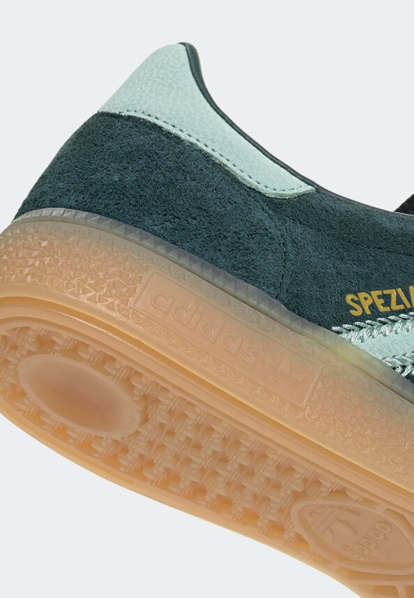 Handball Spezial-7