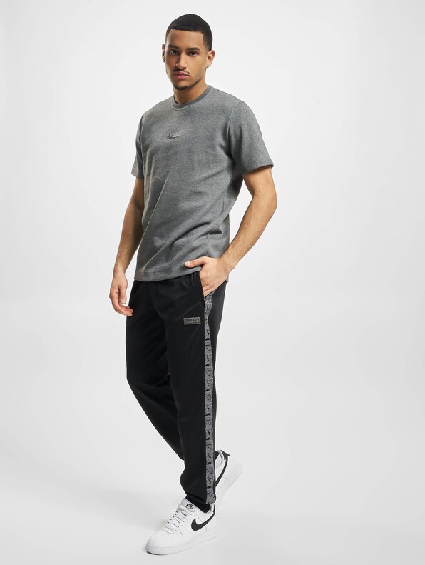 Q Series Straight Heather-5