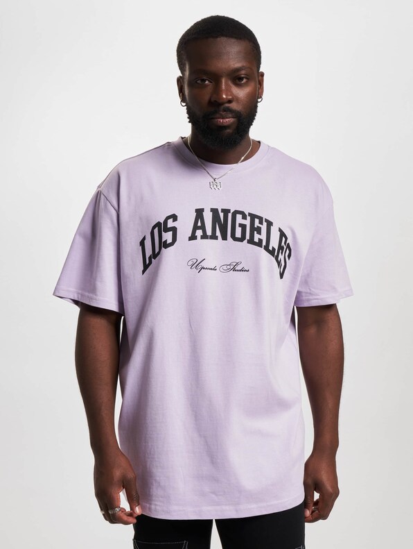 Mister Tee Upscale L.A. College Oversize T-Shirt-2