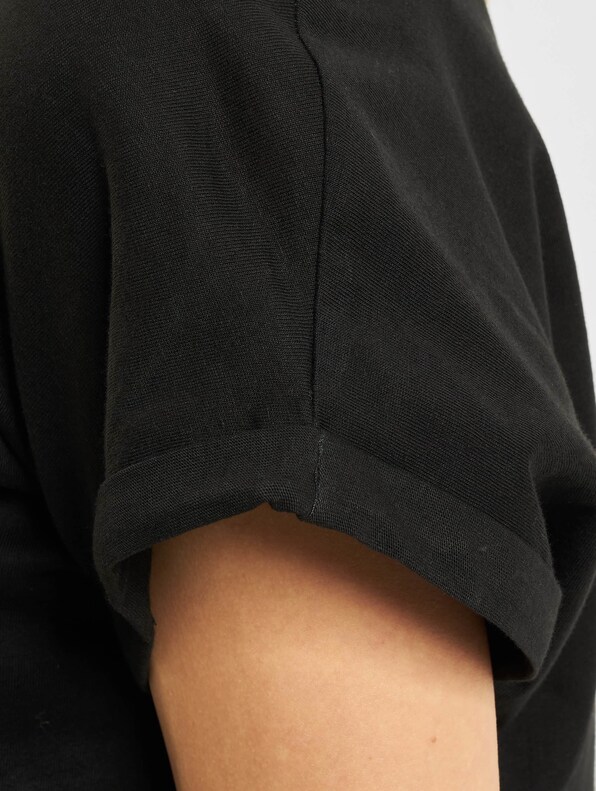 Extended Shoulder-3