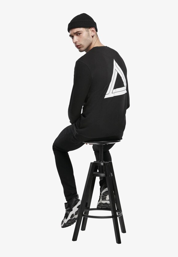Triangle Neck-2