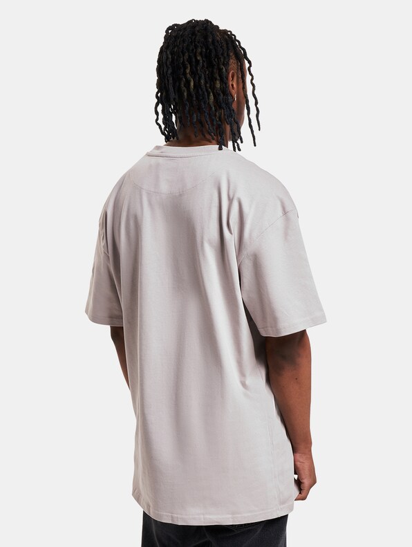 Small Signature Essential -1