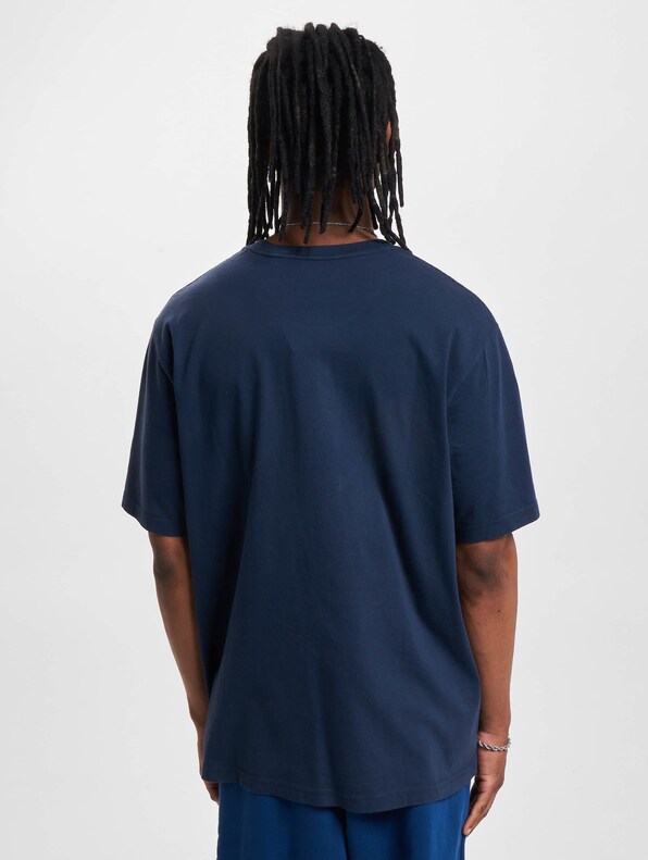 Relaxed Fit-1