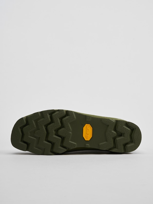 Clarks Wallabee GTX Sneakers-6