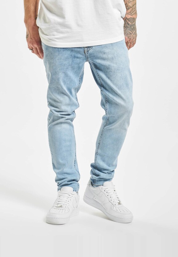 Kenny -1