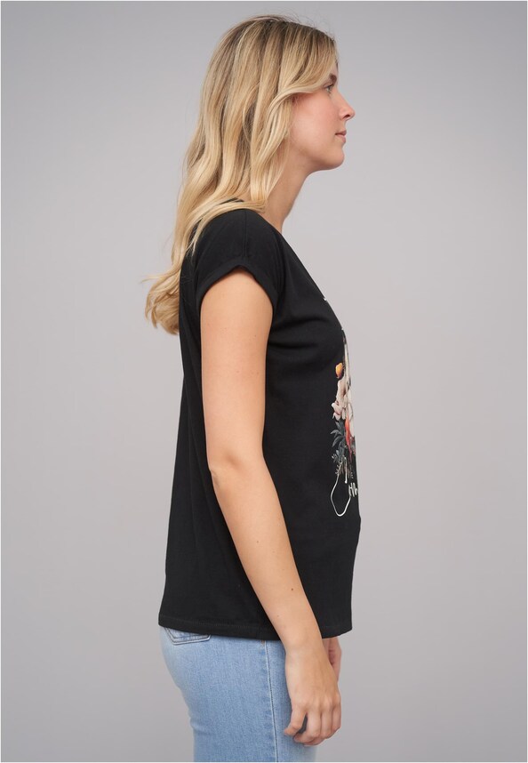 Ladies Good Things Coming Black Tee-3