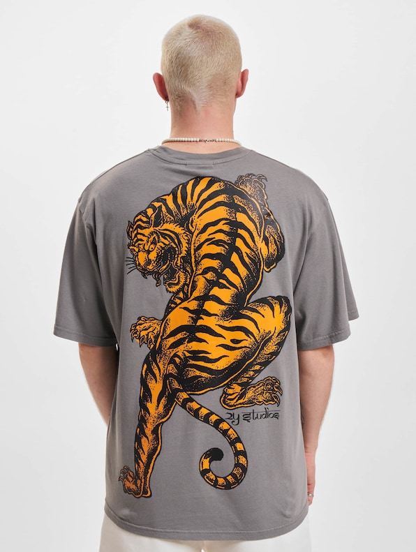 2Y Studios Tiger Oversize  T-Shirt-2