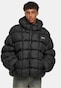 black_153575