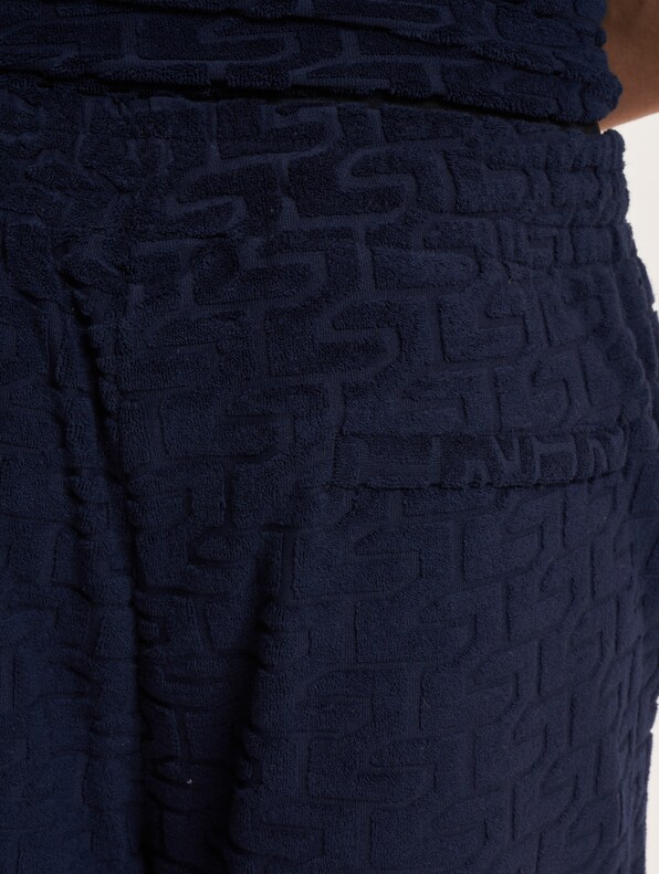 Livata Monogram-5